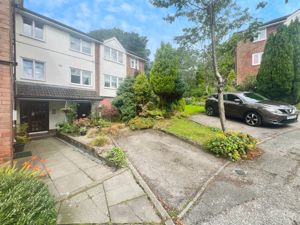 Front External- click for photo gallery